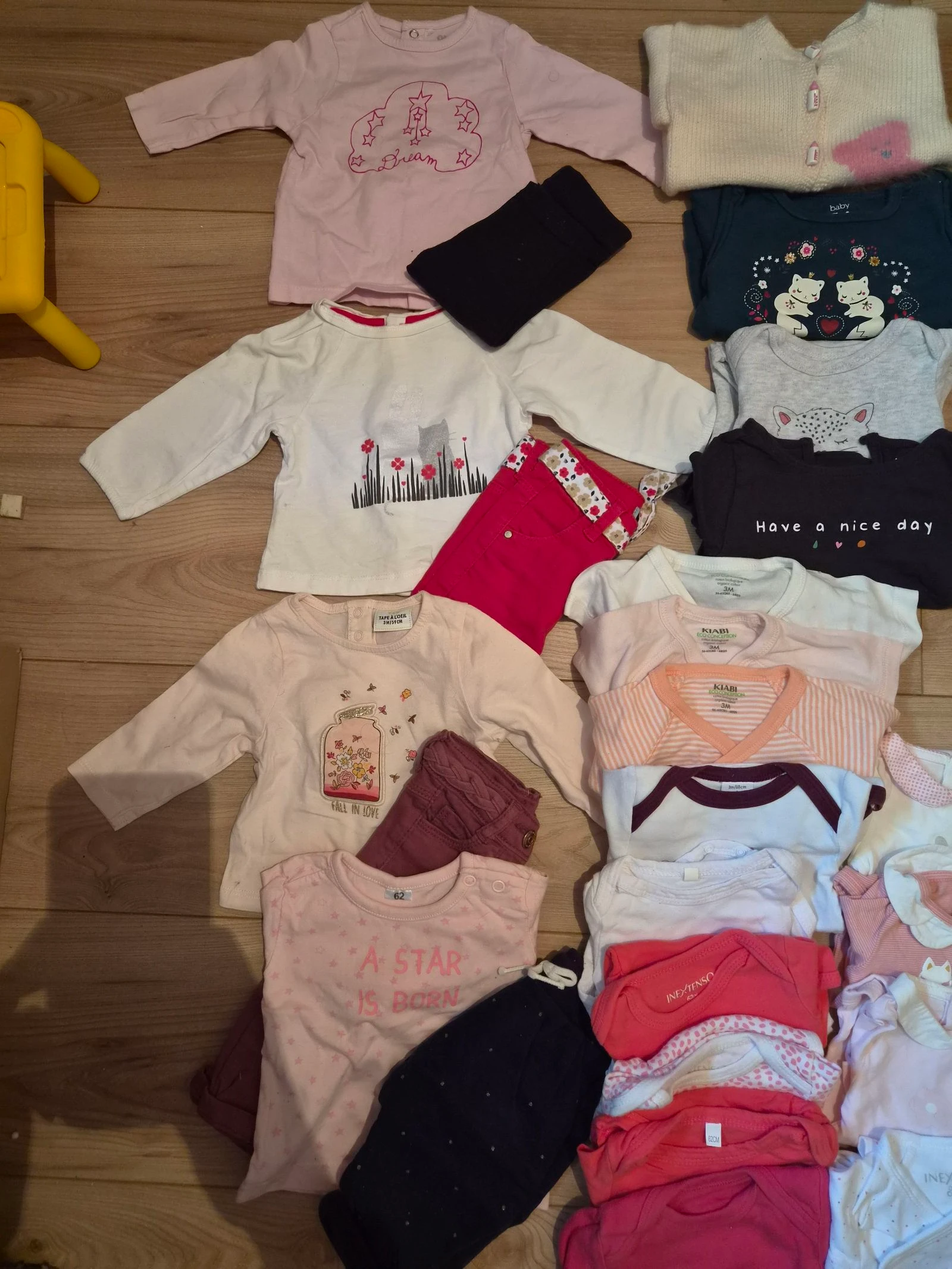 Lote bebê menina 1/3 mês – photo 2